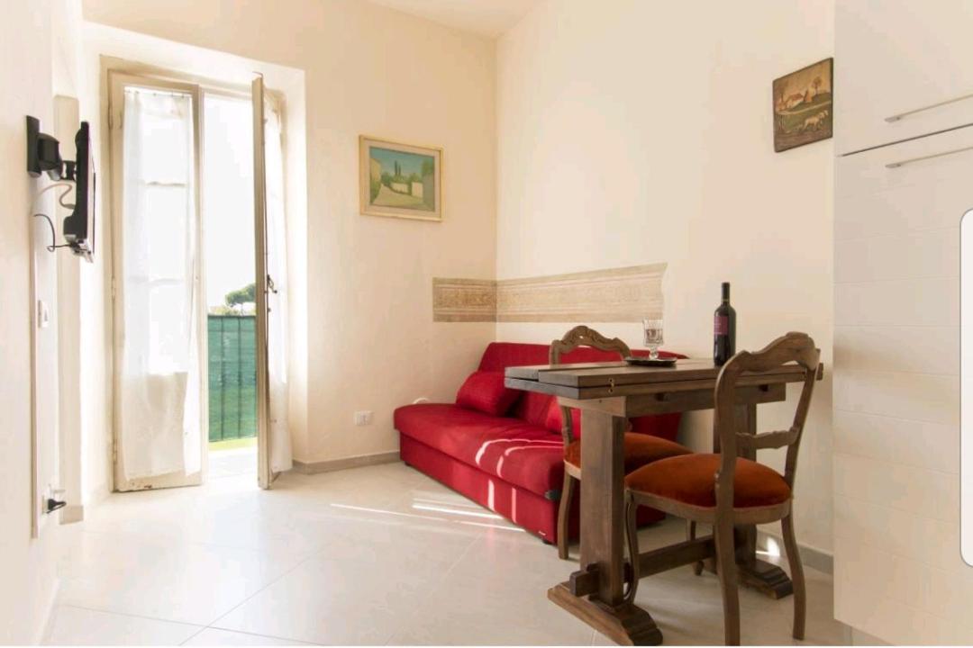 Historical Apartments By Seaside เวียเรจโจ ภายนอก รูปภาพ