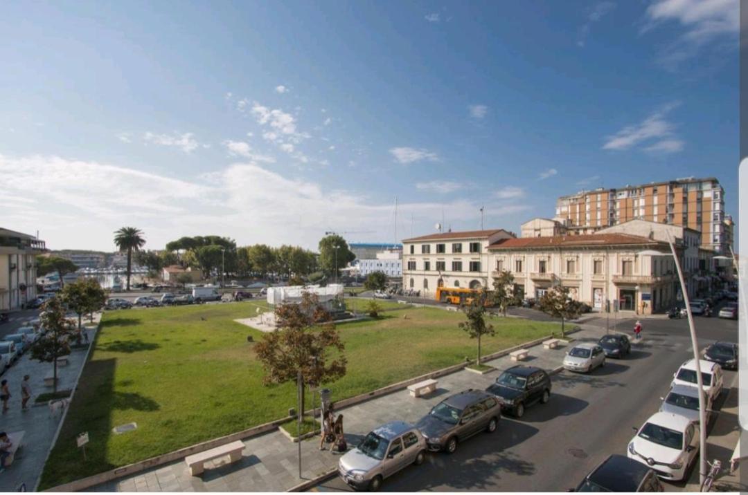 Historical Apartments By Seaside เวียเรจโจ ภายนอก รูปภาพ